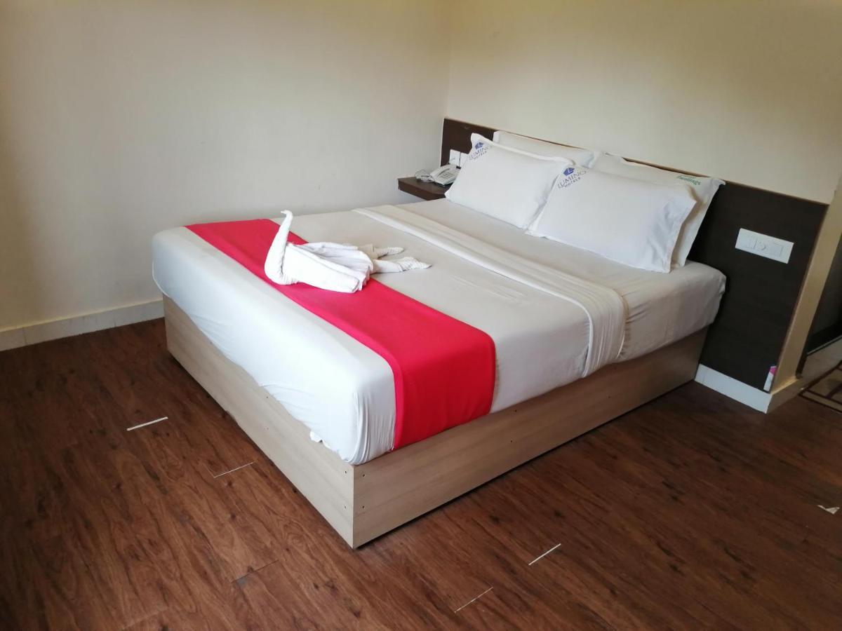 Lumino Dwellings Hotel Мунар Екстериор снимка